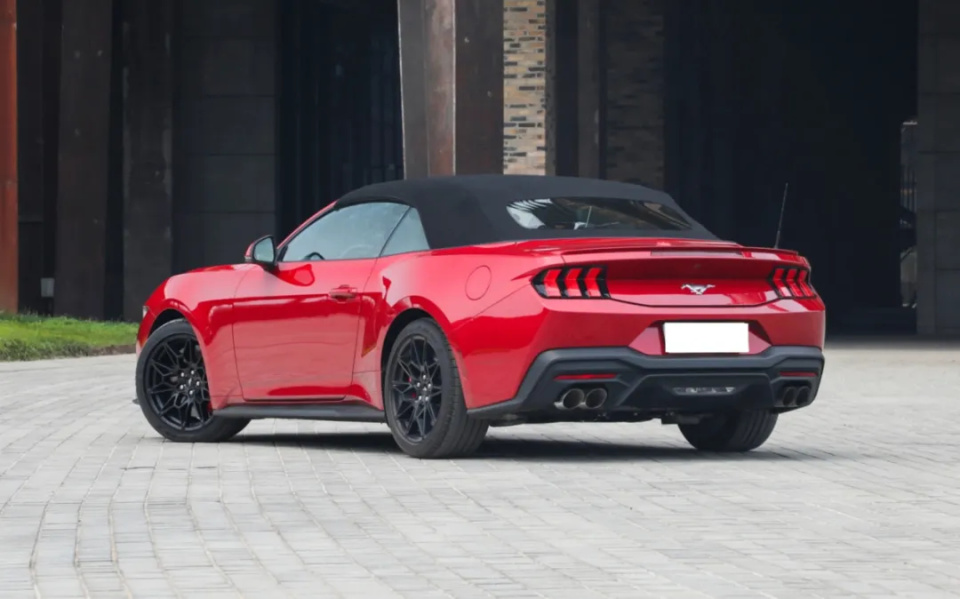 全新福特mustang敞篷版将在今年6月正式上市