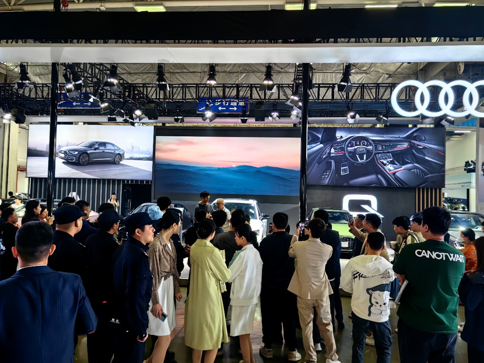 豪礼狂送!第十二届杭州白马湖车展今日开幕!_腾讯新闻