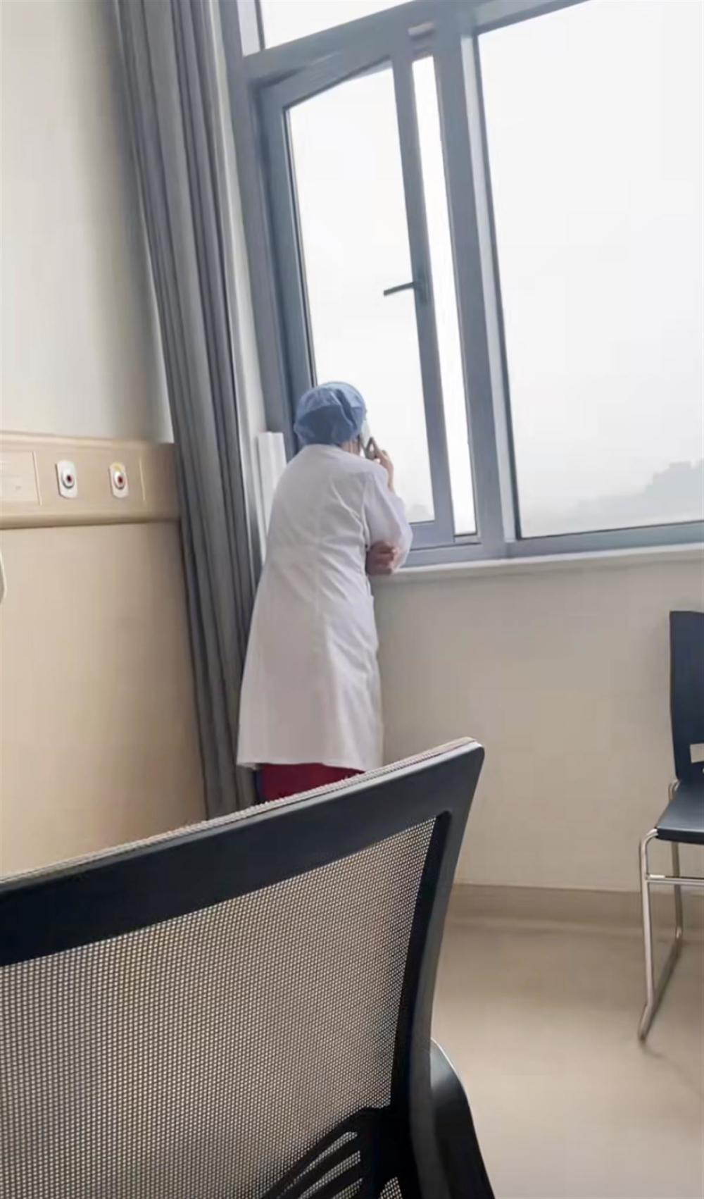 男子称25元挂专家号，医生打20分钟电话聊拆迁：最后两句话打发我是怎么一回事-313啦实用网