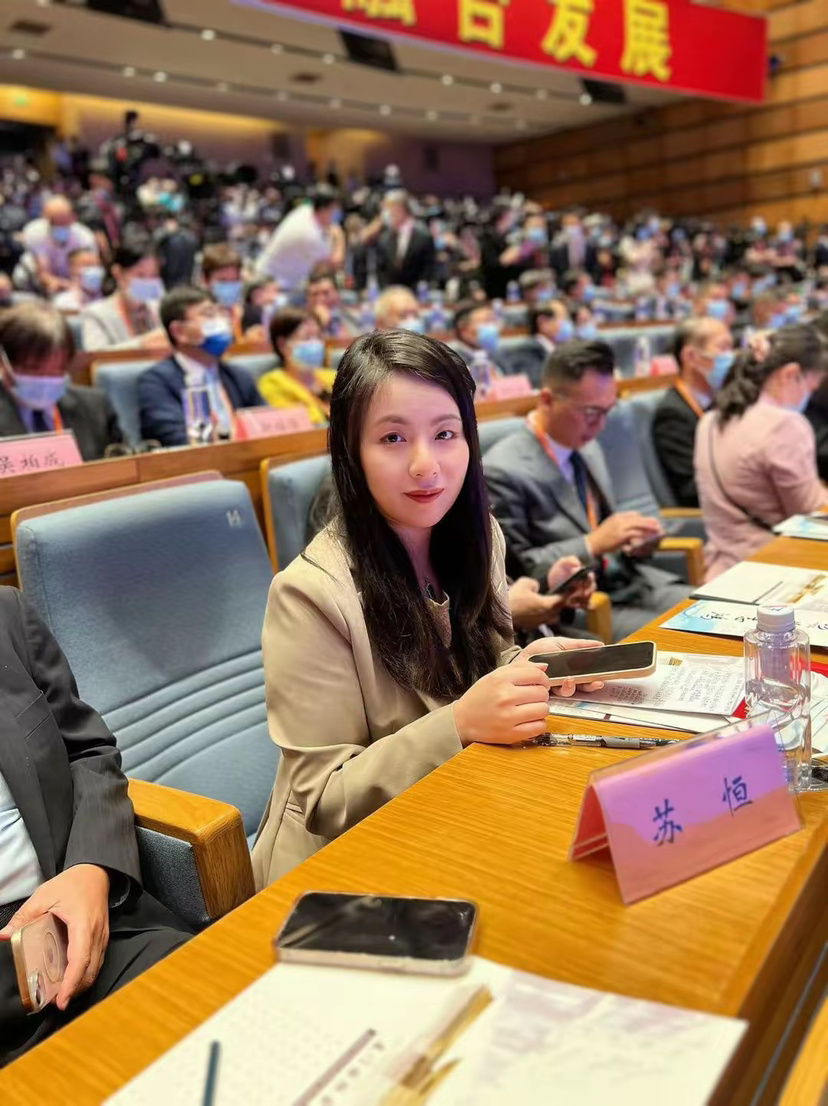 统派青年苏恒看海论:顺应主流民意,大陆坚定推动两岸融合!