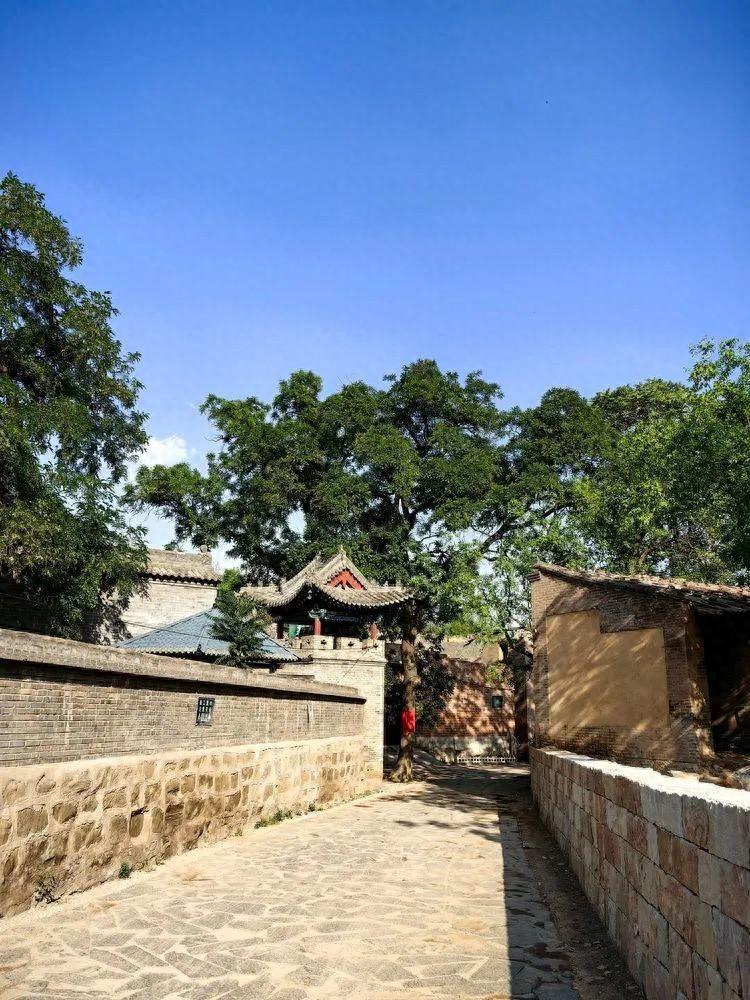 山西吕梁·交城县田家山村