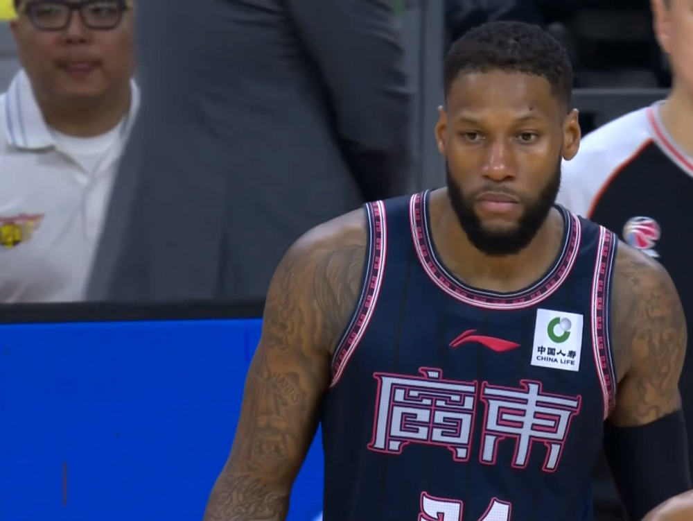 威姆斯送广东队"神助攻",保杜锋补强锋线