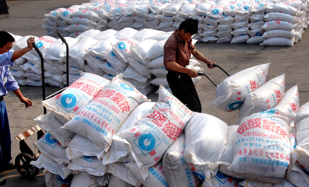 油价坐火箭3月15日调整后92号汽油价尿素芝麻价格如何