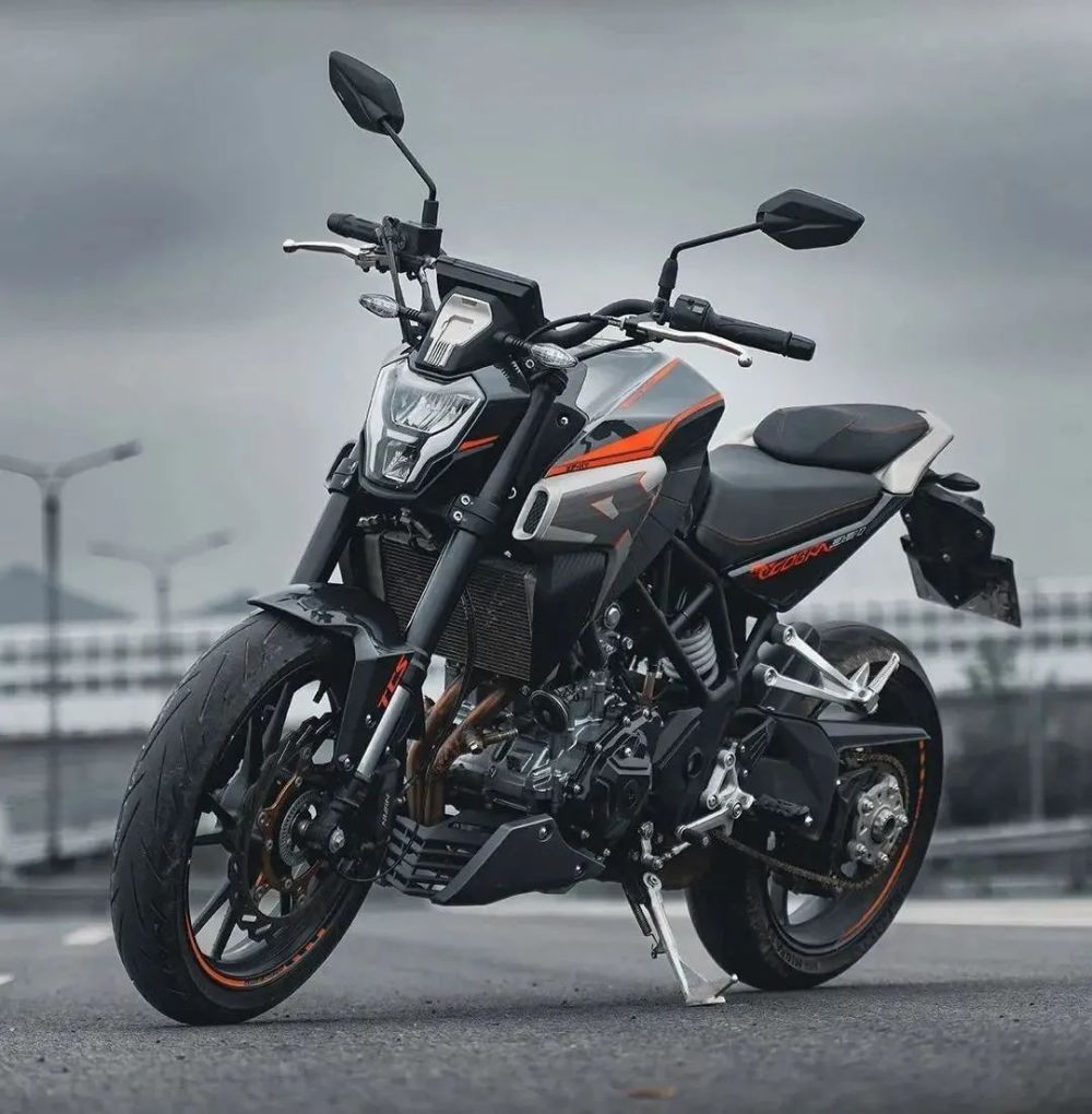 售价24800,新增tcs,新款凯越双缸街车321r上市,_腾讯新闻