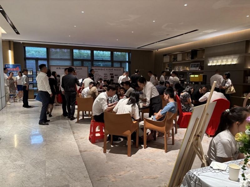 深圳有项目5天卖了16个亿！二手房成交量激增，有业主连夜调价，国庆楼市爆火_腾讯新闻