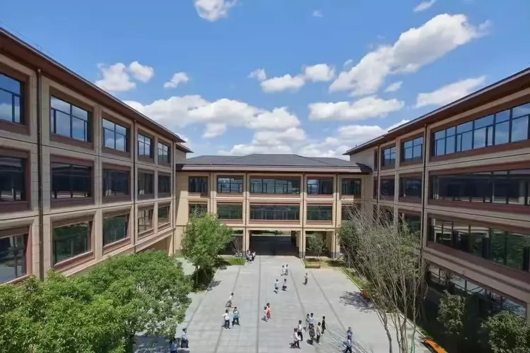 出勋望开发区教育集团建农分校,应昌小学大明湖校区,杏坛中学云海校区