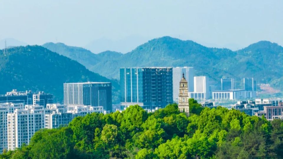 以吴越国兴盛的佛教文化为例,浙江,江苏各地留存的佛教建筑里,大多为