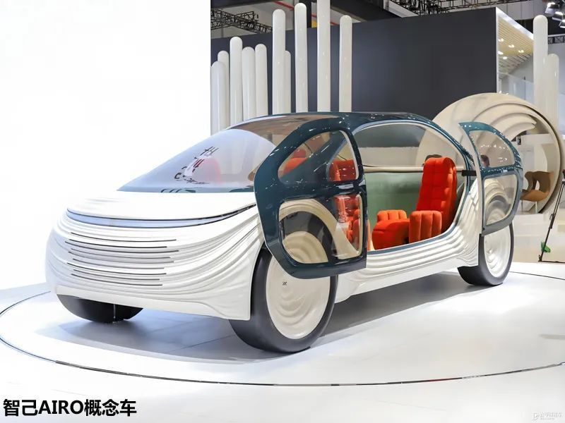 智己增程式"电车"研发中,将"反孵"上汽大众,或以理想为竞品