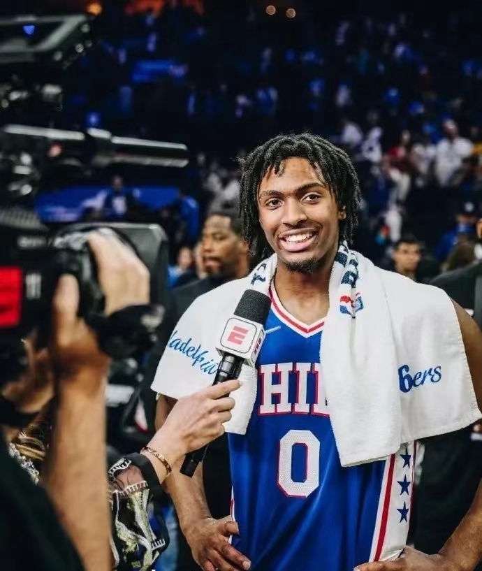 泰类斯-马克西,2000年出生于美国德克萨斯州的达拉斯.