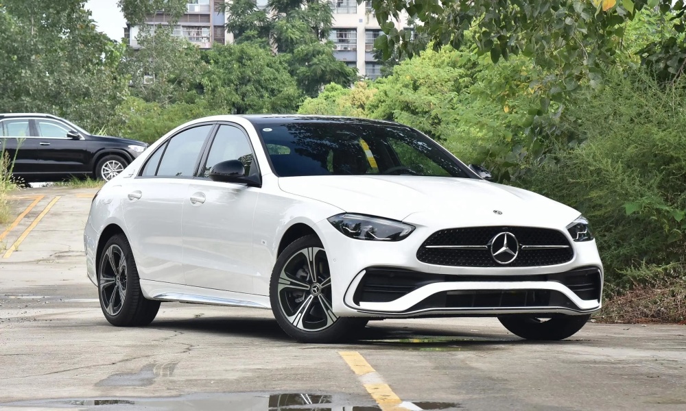 奔驰召回超28万辆车,起步时熄火风险潜伏docx