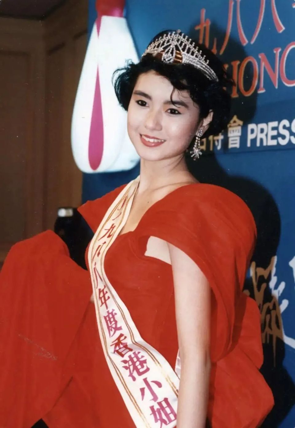 港姐陈淑兰自曝是弃婴,直到母亲离世前说漏嘴验dna,才知真相-腾讯新闻