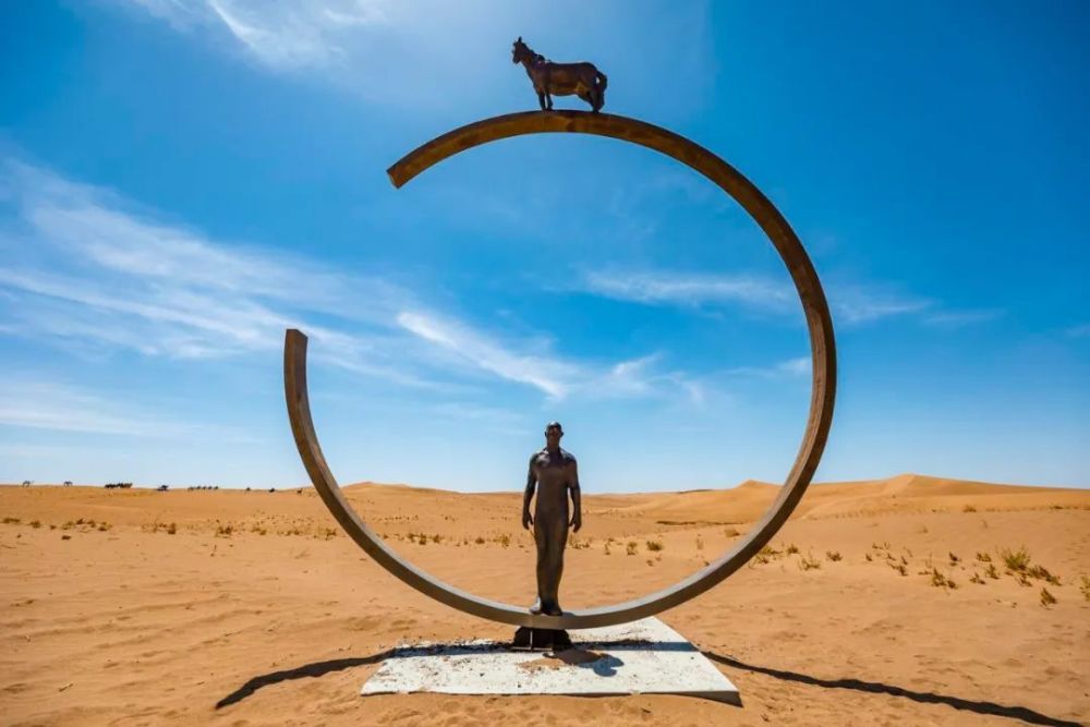 "5·19中国旅游日"|大漠里的诗与远方——民勤县苏武沙漠大景区_腾讯