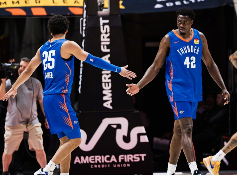 NBA夏联：新科探花伤停76人负雷霆吞2连败 湖人旧将17分
