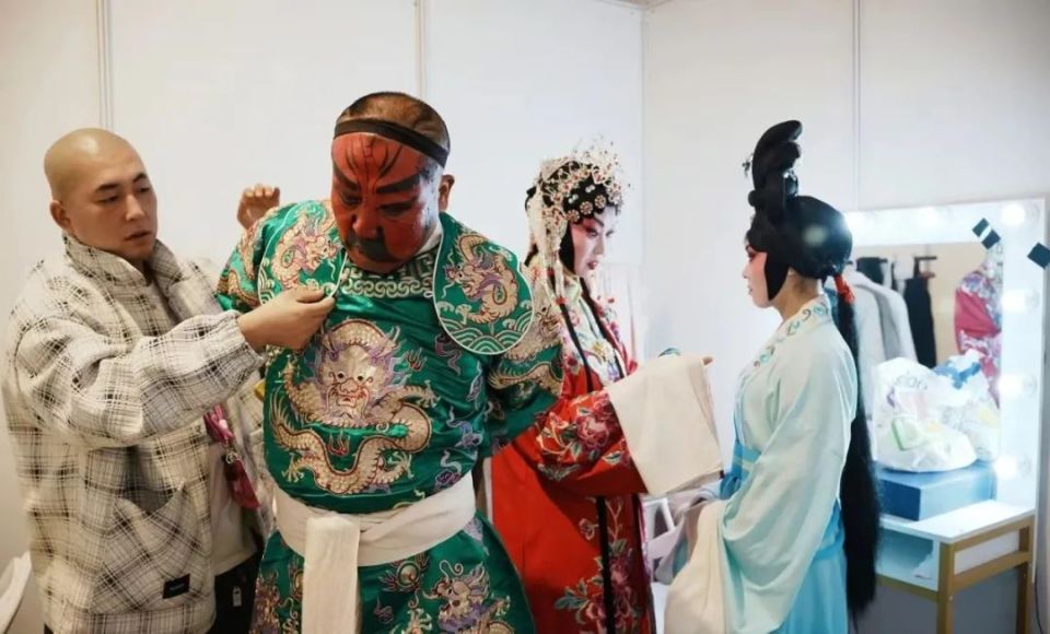 “西北秦腔王”安万：吼着秦腔下江南_腾讯新闻