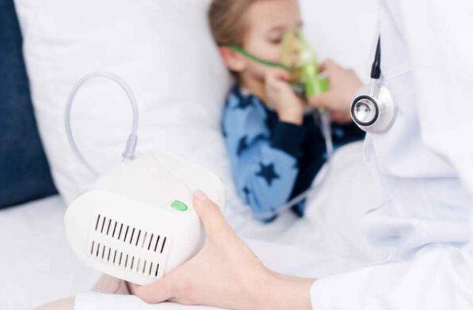 宝宝咳得厉害在家雾化该注意什么