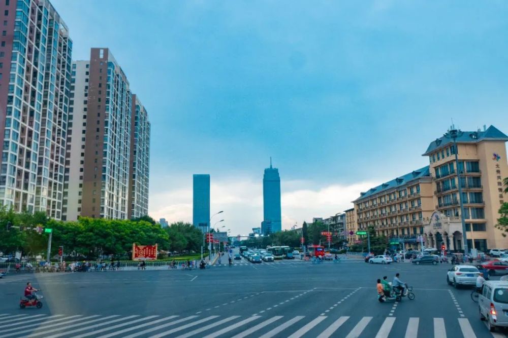 这个人口近1000万的城市，为何停运多路公交？头条快报-313啦实用网