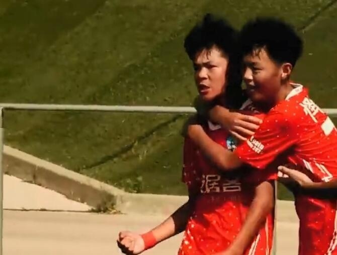 董路：刘凯源19日将飞往巴塞罗那，开始留洋生涯_腾讯新闻
