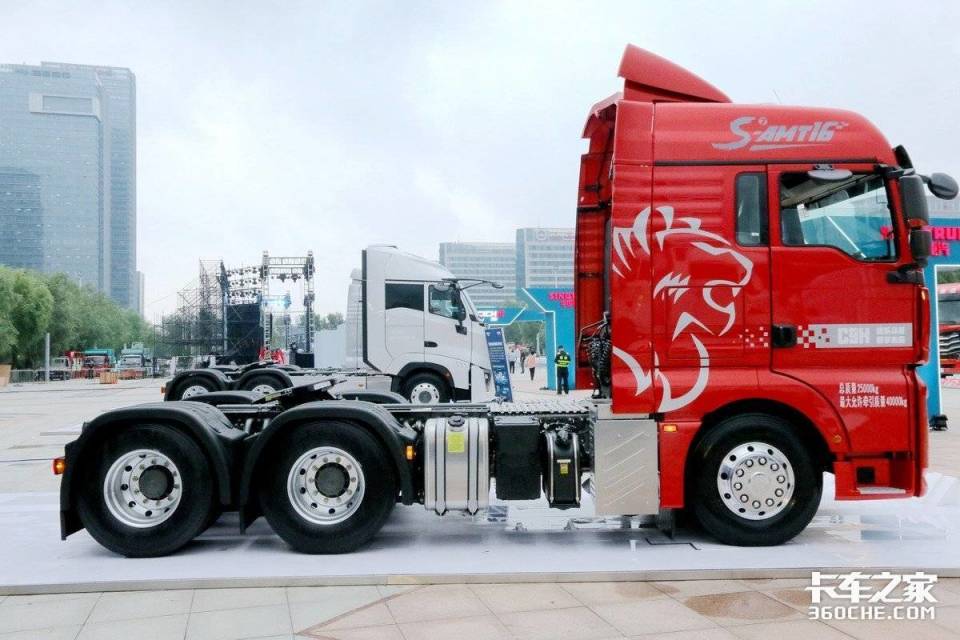 680马力配amt重汽汕德卡c9h告诉你什么是国产旗舰重卡