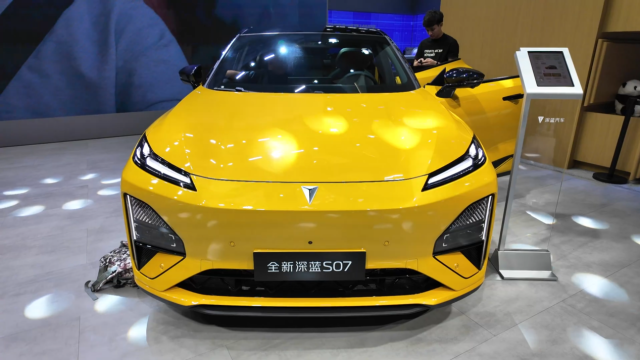 全新深蓝S07、海狮06DM、零跑C11，15万级SUV谁是你的菜？