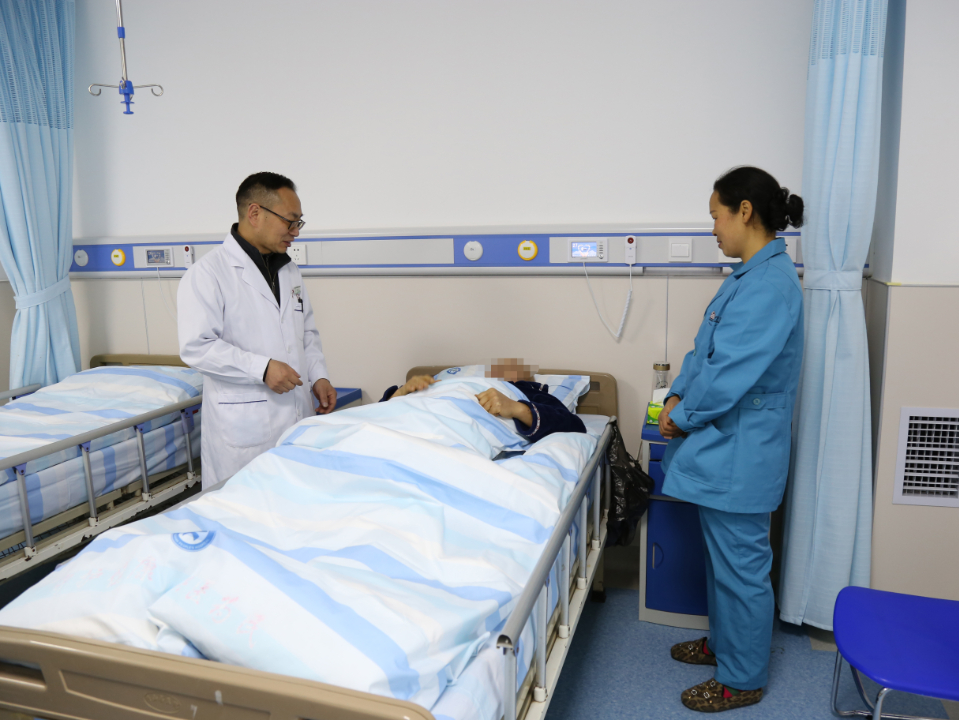 老有所养养有医靠兴山县人民医院养老看病一站式解决