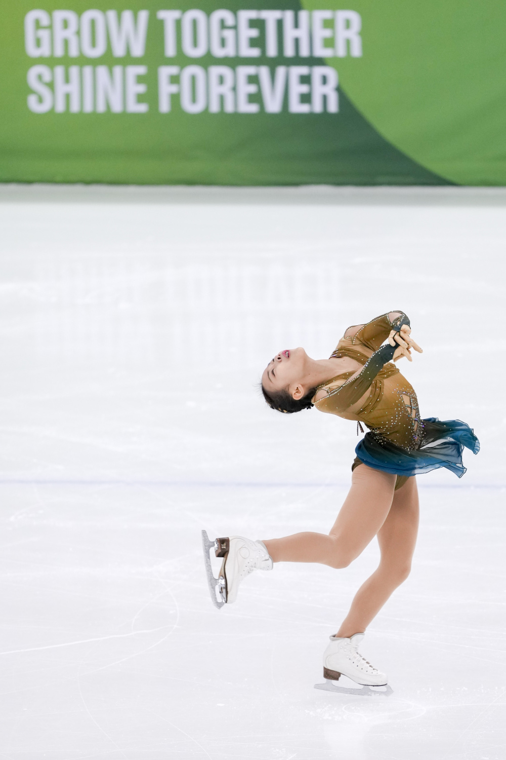 花样滑冰——女子单人滑短节目:高诗棋排名第五