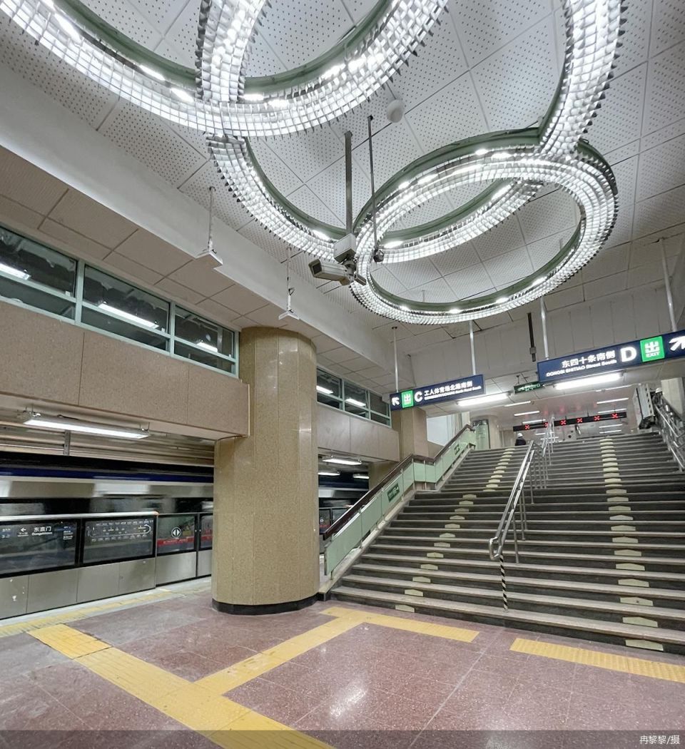 北京地铁2号线东四十条站自2月28日起恢复运营将可换乘年内开通的地铁