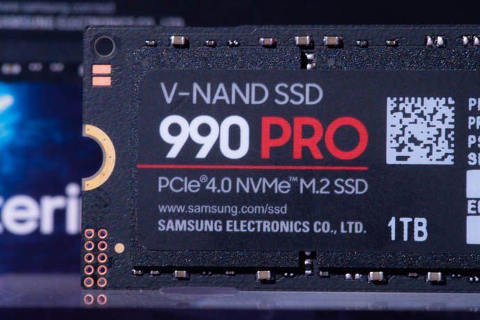 三星990 pro旗舰性能焕新体验_腾讯新闻