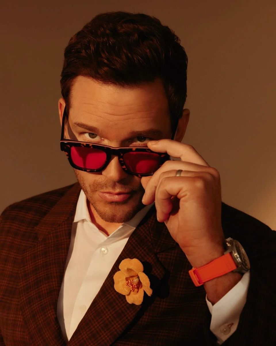 骚气十足,星爵最新帅气写真!