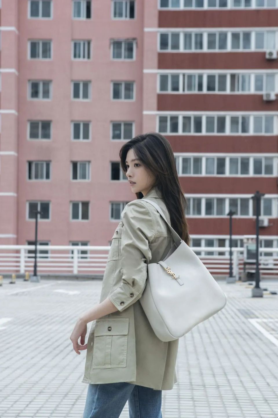 张艺上 | 演绎saint laurent摩登前卫型格