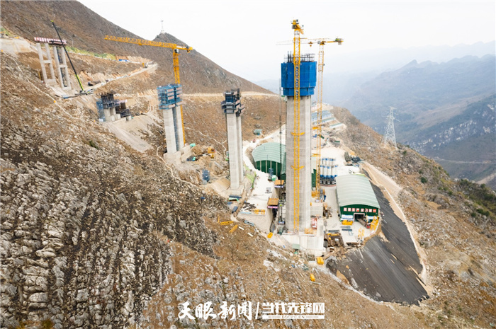世界超级大桥故事|六安高速花江峡谷大桥:"世界第一高桥"记录即将刷新
