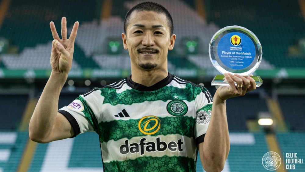 不秃了变强了前田大然留起寸头上演留洋首个帽子戏法