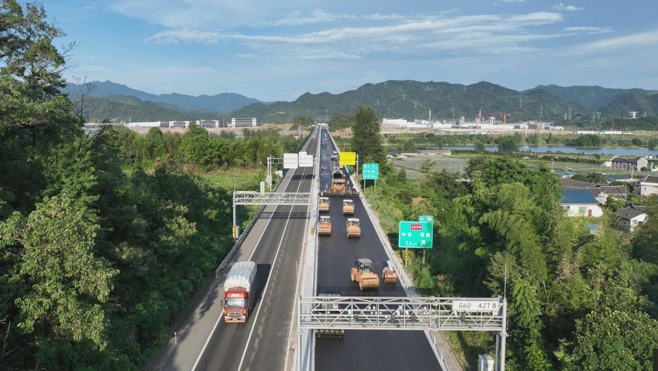 沪昆高速邵怀段大修南半幅将于7月23日恢复通车