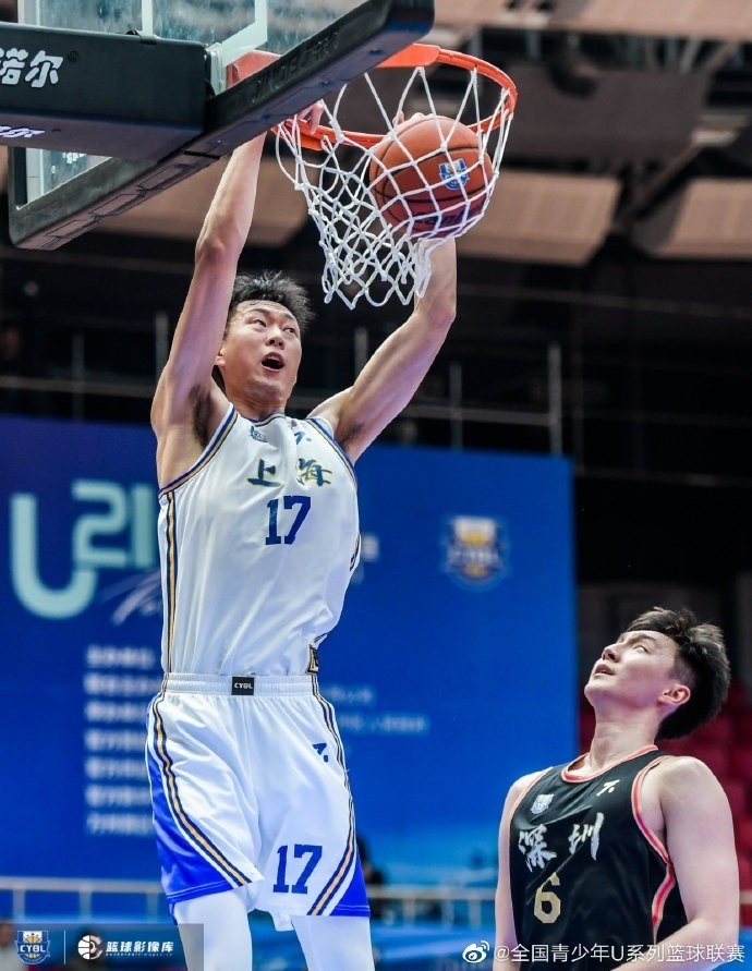 全国u21锦标赛男子组八进四:上海89-56深圳晋级 陈俊杰砍27分