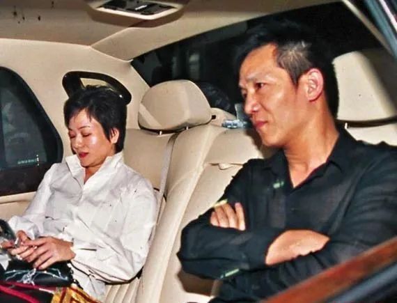 私荐||毛玉萍小红书带货,周正毅抖音"复出",昔日首富男女再战江湖