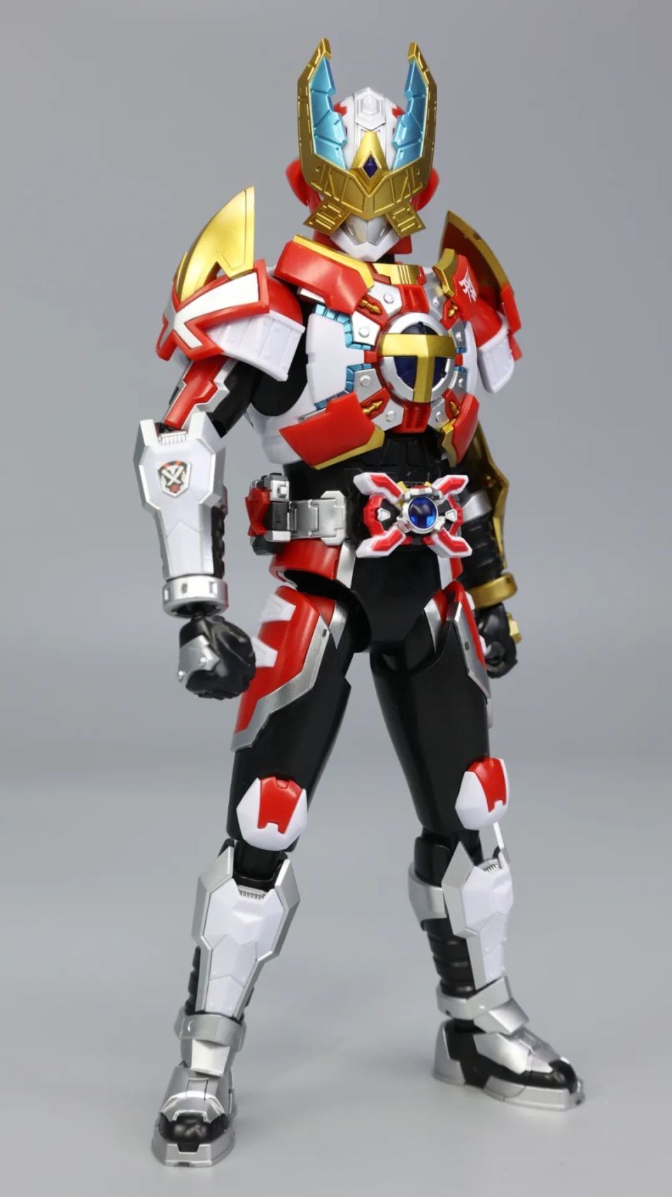 能变换两种形态的拼装刑天铠甲?这也太酷了!