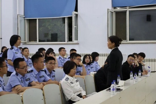 长春净月区人民法院走进吉林警察学院开展法治教育培训