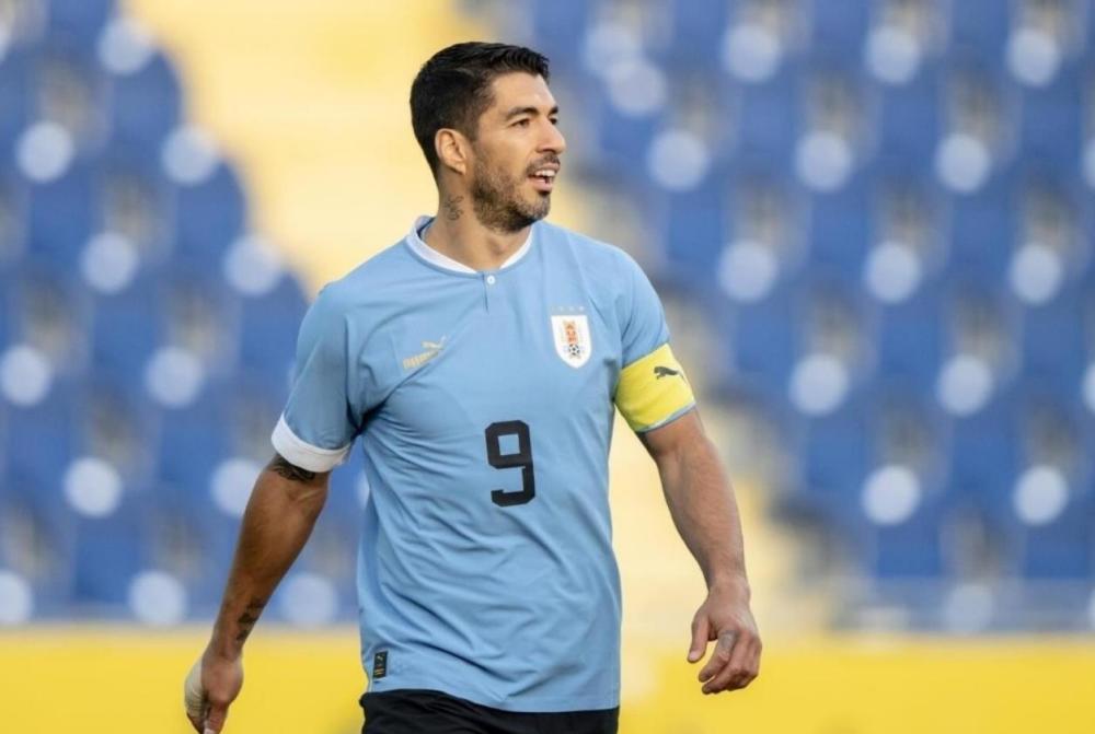 36岁苏亚雷斯决定退役,无缘同梅西再度相聚_腾讯新闻