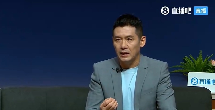杨晨：我们在态度、拼劲方面都不如韩国队，都谈不上技战术_腾讯新闻