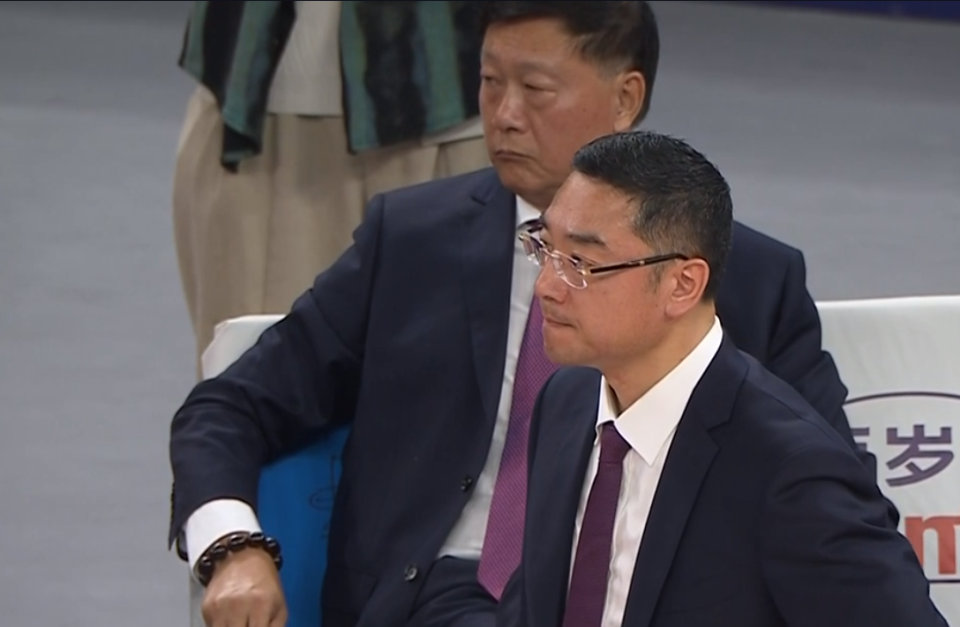 CBA记者：刘鹏下课，上海队新主教练产生_腾讯新闻