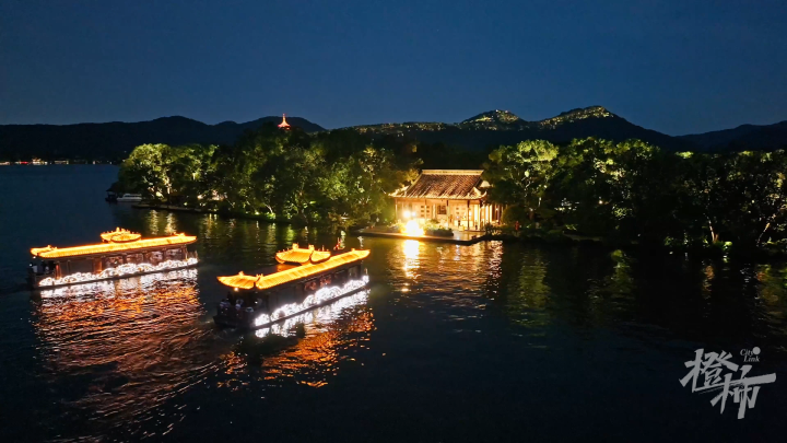 首次开放!夏日炎炎,坐画舫登三潭印月岛夜游西湖乘风凉