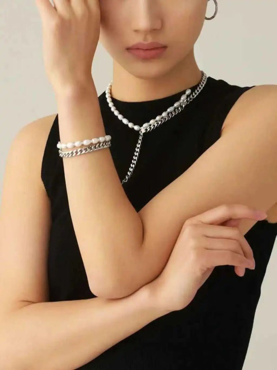 wendys手作通过采用各种优质的手作原材料来创造属于自己风格的饰品