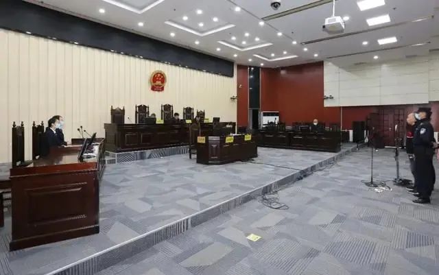東部戰區新聞發言人就美加軍艦過航臺灣海峽發表談話生肖鼠英文為什么不是mouse
