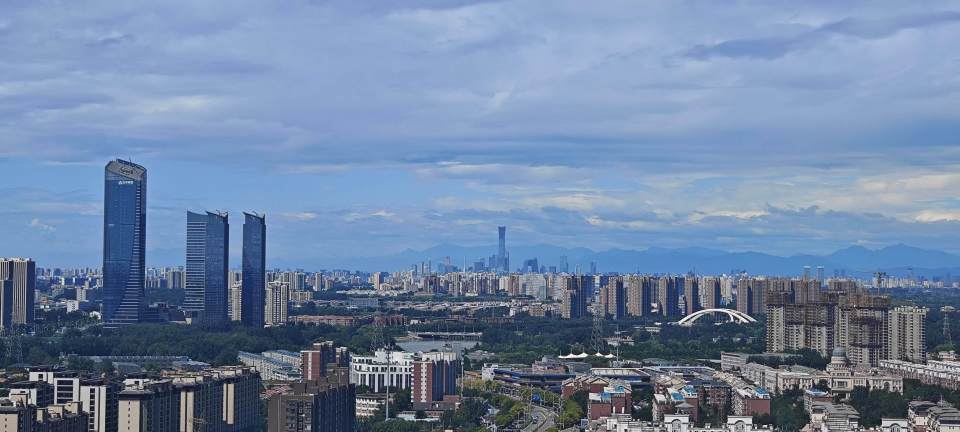 通透！北京迎来“水晶天”，城市天际线蔚为壮观_腾讯新闻