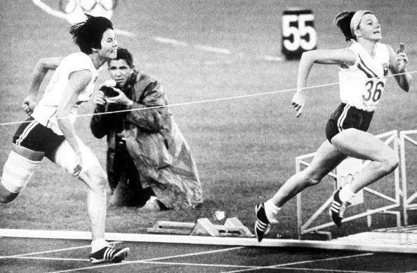 非常要值得一说的是,1968年墨西哥城奥运会,女子80米栏最后一次在世界