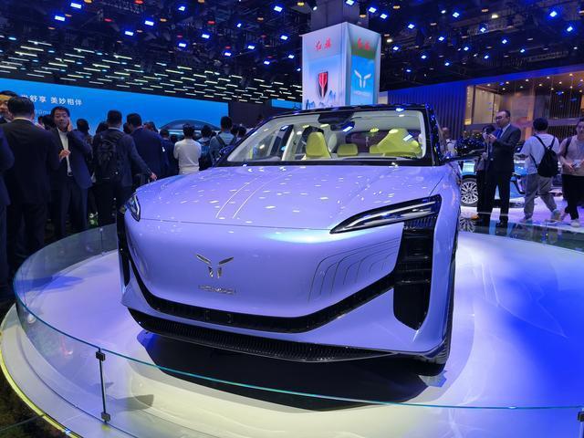 上海国际车展一汽红旗新能源e001有哪些看点你知道吗