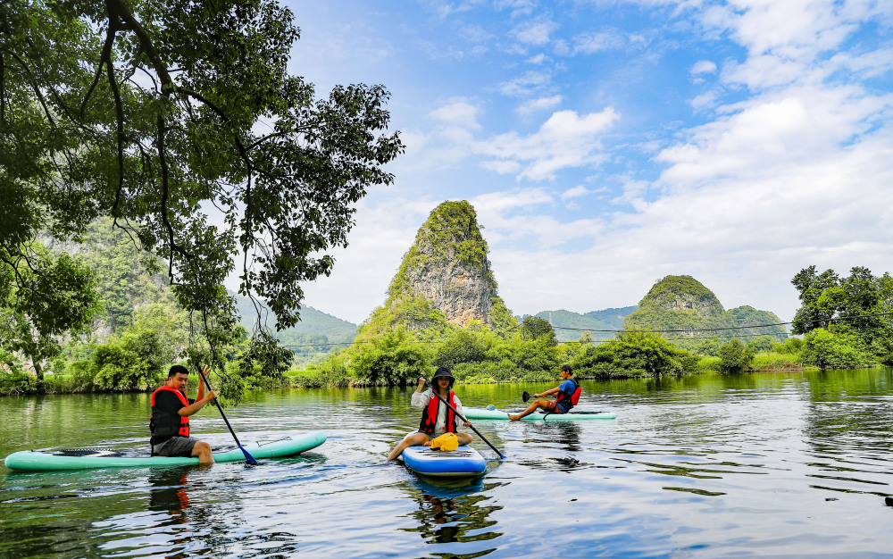 桂林山水间户外运动精彩纷呈