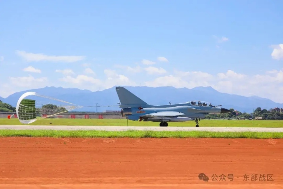 空军装备部航装局图片