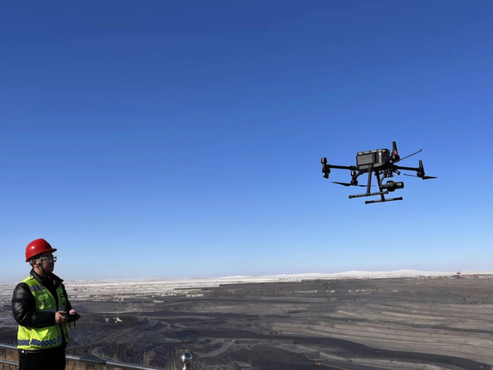 通辽市扎鲁特旗矿山实施首次无人机智能巡检_腾讯新闻