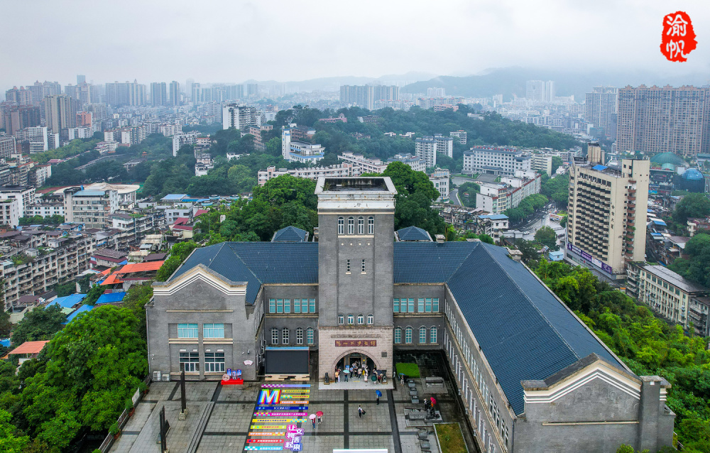 走进梧州博物馆:探秘南朝青瓷,品读东汉铜灯,每件藏品都有故事