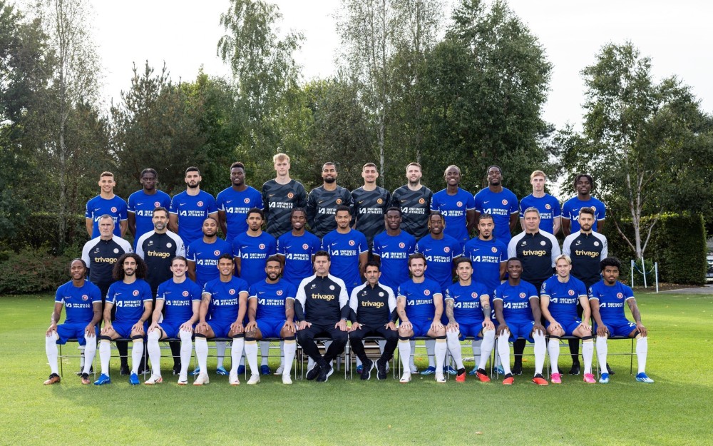 全员车切尔西官方发布新赛季全家福一共29名球员